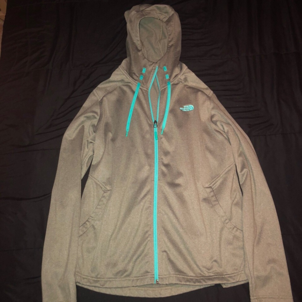 north face zip up with hood